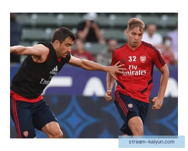 维拉边路进攻特点：传中频繁、速度压制与套上配合持续提升持续提升